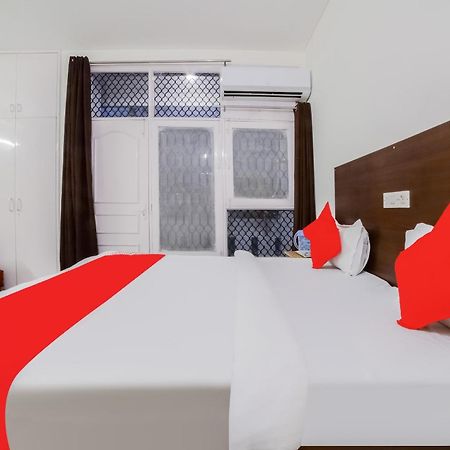 Hotel O Green Villa Нью-Делі Екстер'єр фото