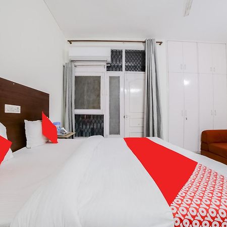 Hotel O Green Villa Нью-Делі Екстер'єр фото
