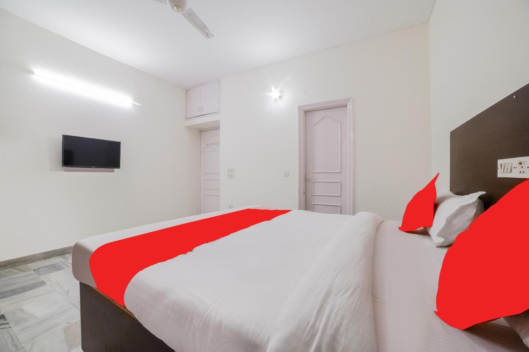 Hotel O Green Villa Нью-Делі Екстер'єр фото