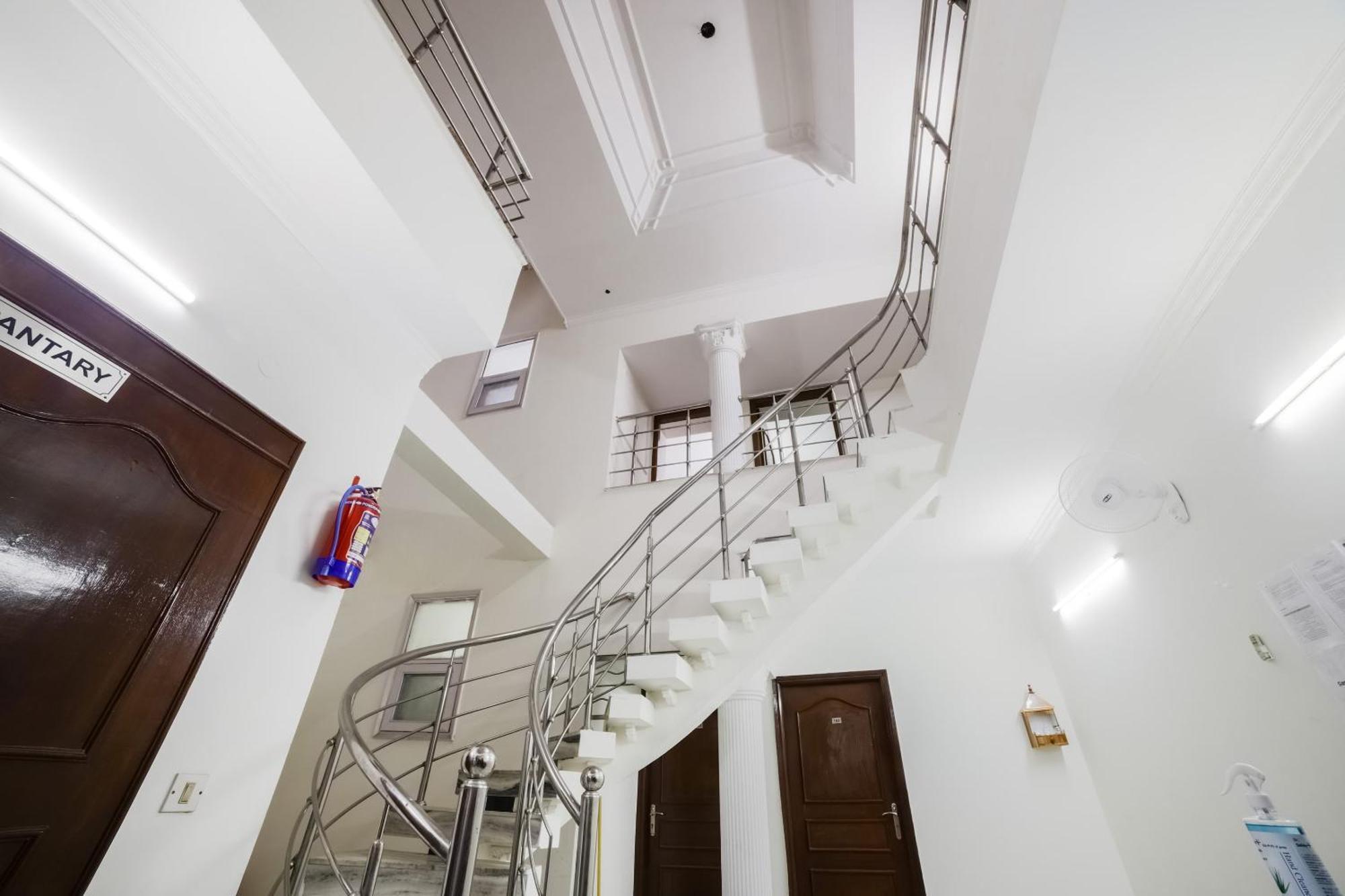 Hotel O Green Villa Нью-Делі Екстер'єр фото